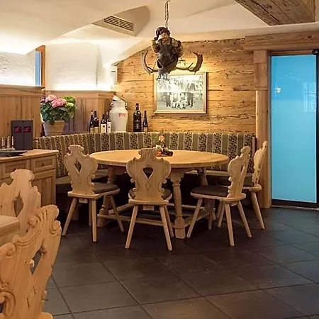 Hotel Restaurant Stoecklwirt 3*