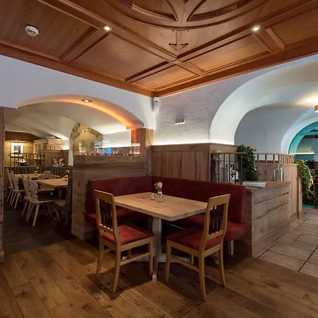 Restaurant Stoecklwirt Hotel 3*