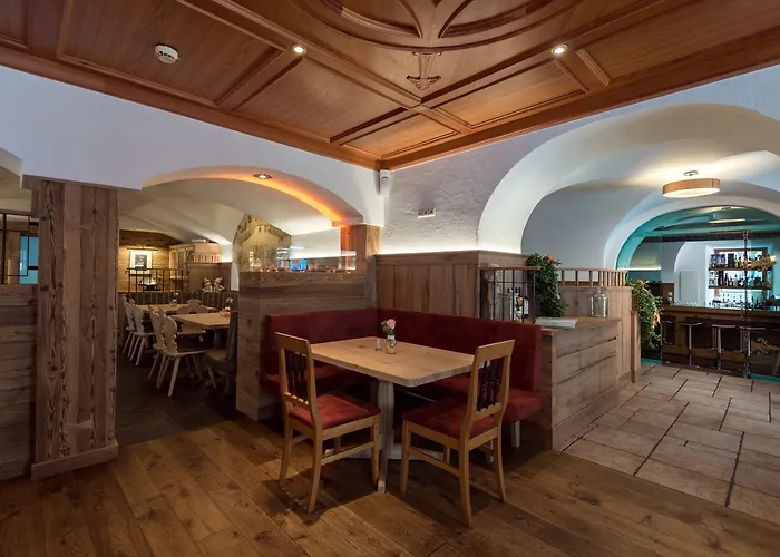 Restaurant Stoecklwirt فندق 3*